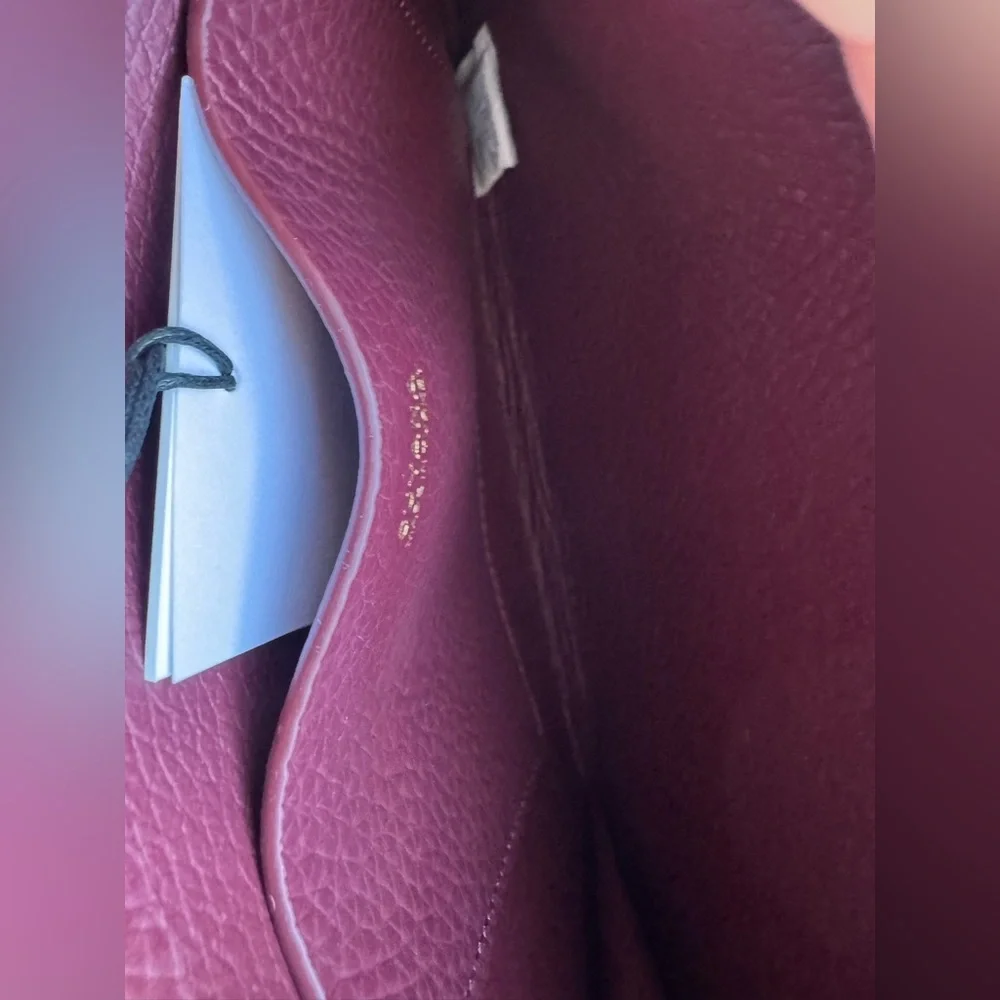 NWT Cuyana System Zipper Pouch in Cherry Pebbled Leather - Picture 12 of 13